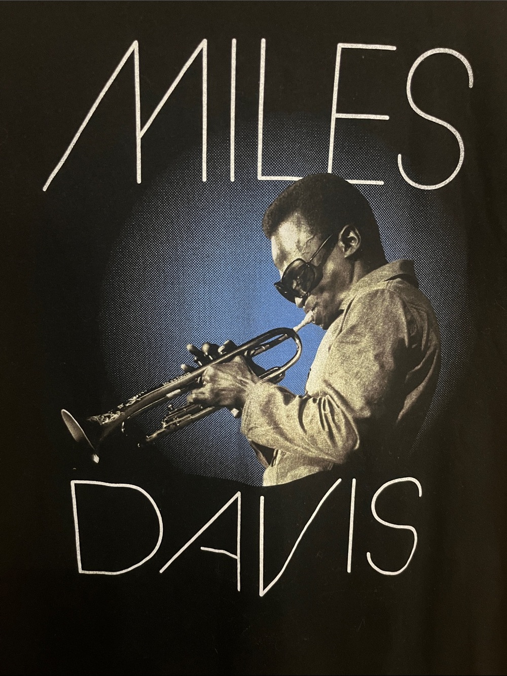 Trumpet Legend Miles Davis Medium Black Shirt